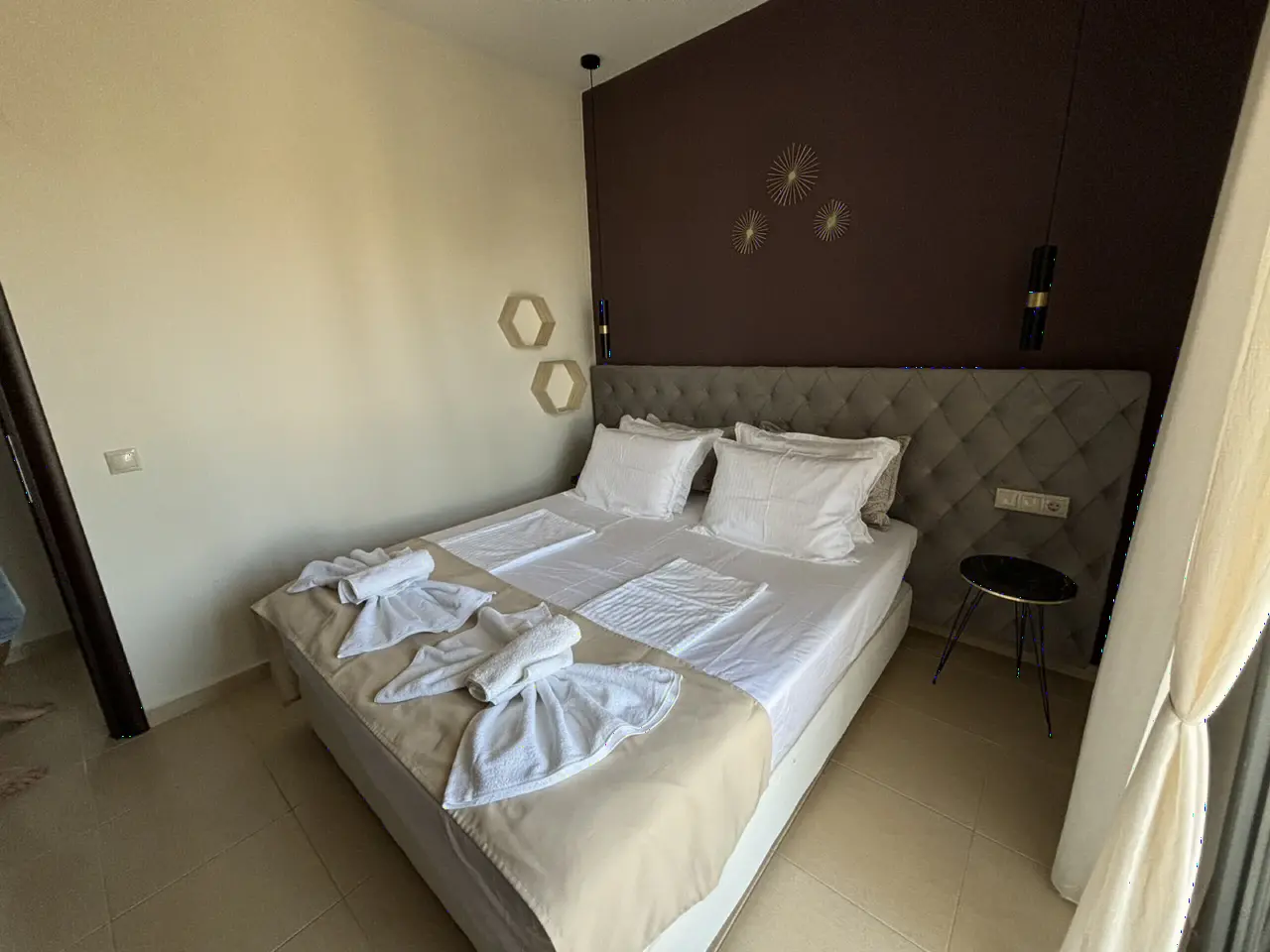 Gallery image 10