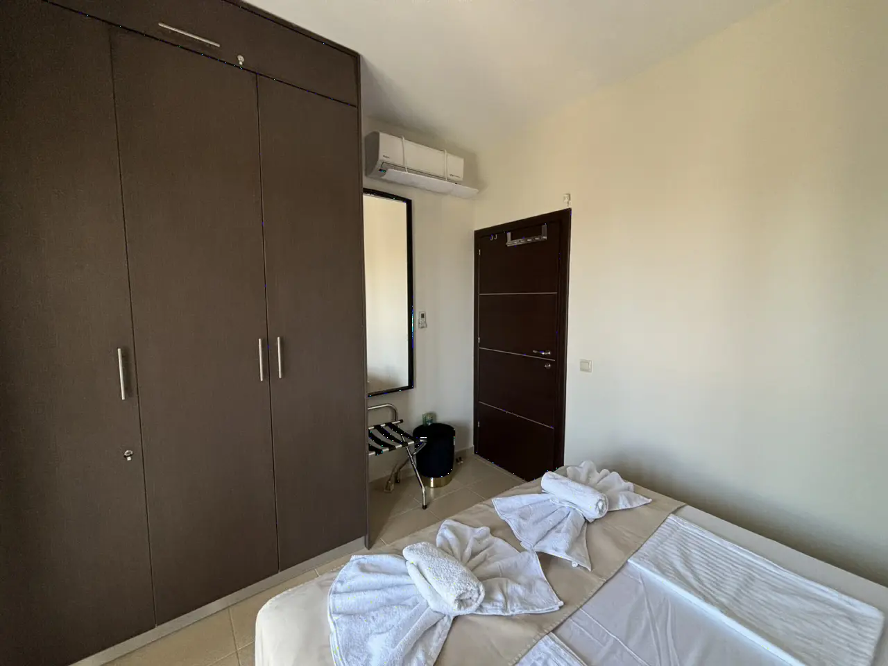 Gallery image 12